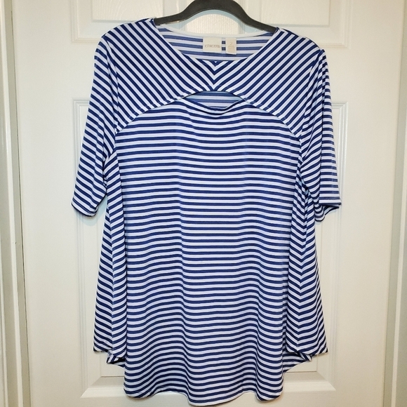 Chico's Isla Capri Peek-a-Boo Cutout Top Sz 2 Large - Picture 3 of 10